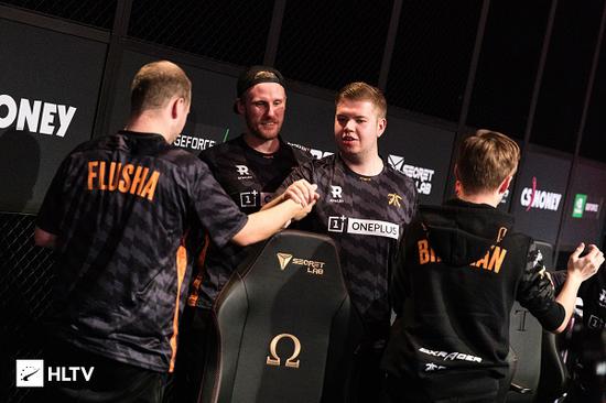 Hero久竞五冠荣耀落户南通海门引发电竞热潮